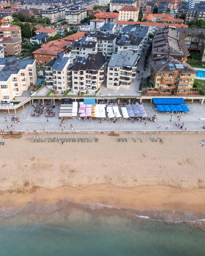 Zarautz Beach With Parking By Aston Rentals Екстериор снимка