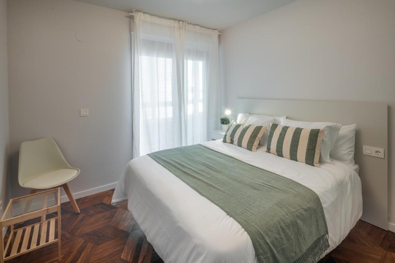 Zarautz Beach With Parking By Aston Rentals Екстериор снимка