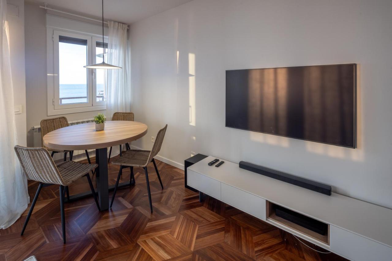 Zarautz Beach With Parking By Aston Rentals Екстериор снимка